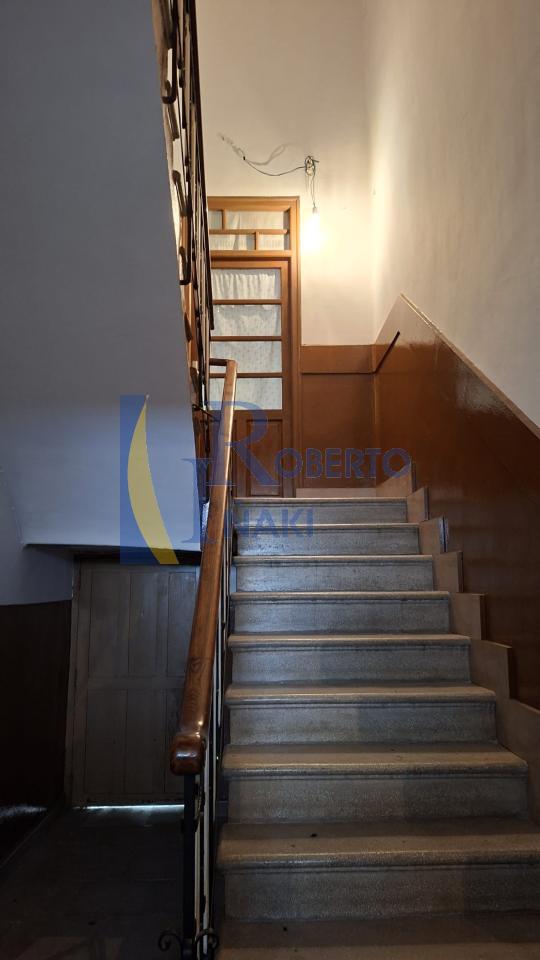 178169961352500045143_178169825818 CASA QUE CONSTA DE 1 LOCAL Y 3 VIVIENDAS