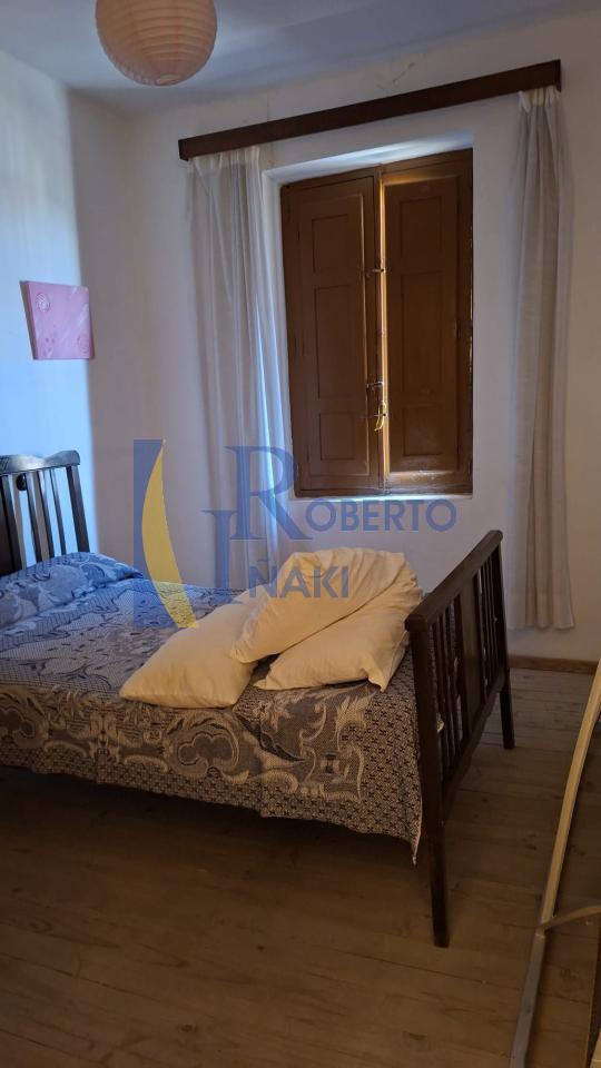 178169961384100045143_178169825869 CASA QUE CONSTA DE 1 LOCAL Y 3 VIVIENDAS