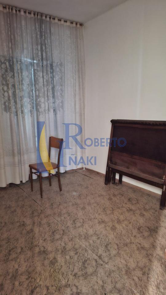 178169961574300045143_178169826076 CASA QUE CONSTA DE 1 LOCAL Y 3 VIVIENDAS