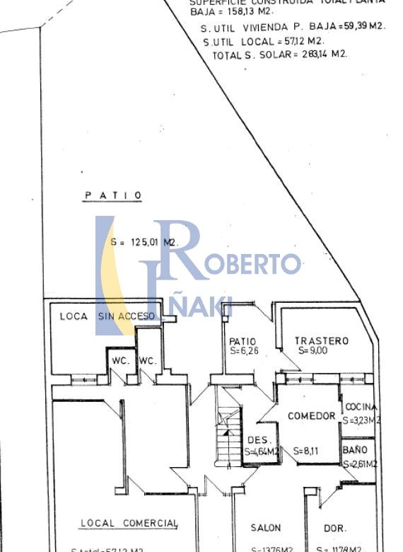 CASA QUE CONSTA DE 1 LOCAL Y 3 VIVIENDAS
