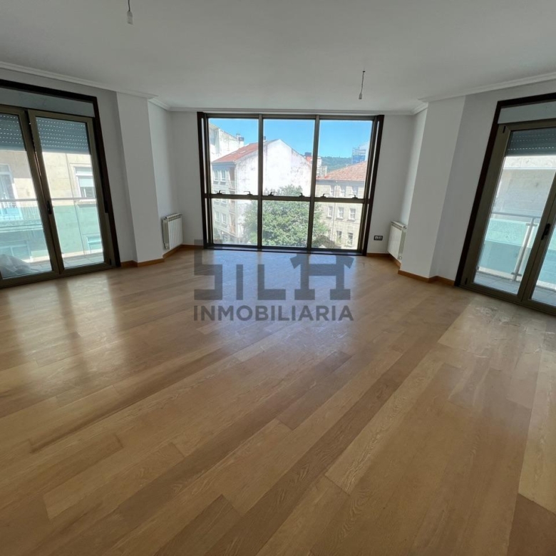 VENTA PISO EN CARBALLIÑO