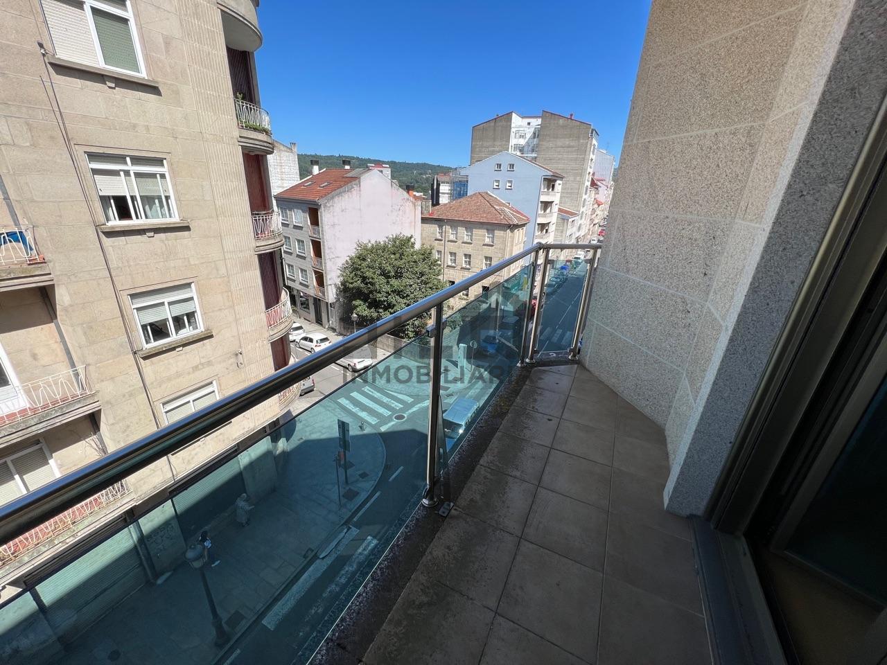 VENTA PISO EN CARBALLIÑO