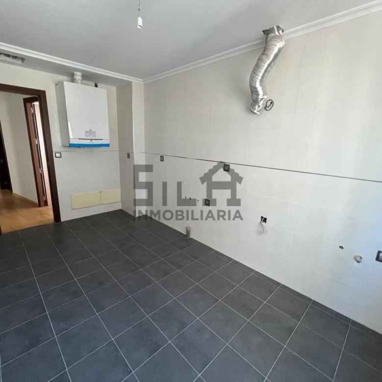 VENTA PISO EN CARBALLIÑO