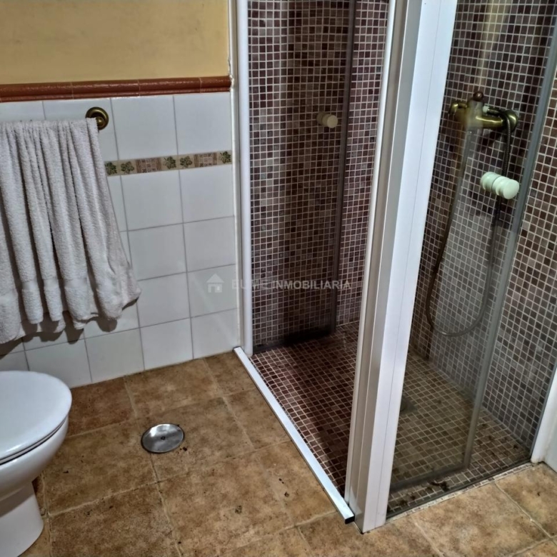 CASA DE PIEDRA PARA REHABILITAR-EXCELENTE FINCA