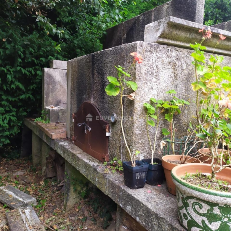 CASA DE PIEDRA PARA REHABILITAR-EXCELENTE FINCA