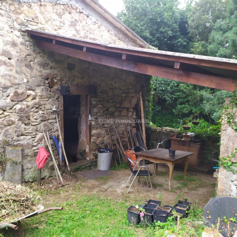 CASA DE PIEDRA PARA REHABILITAR-EXCELENTE FINCA