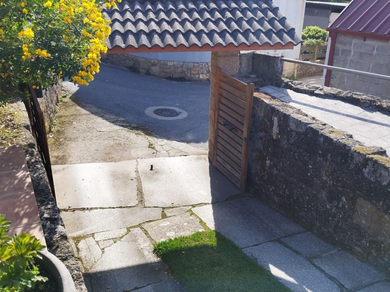 178180241451300045159_178180207991 Preciosa casa con dos ambientes independientes.