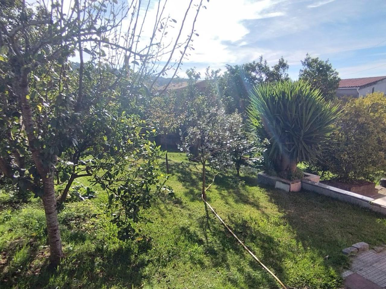 178180242095600045159_178180208123 Preciosa casa con dos ambientes independientes.