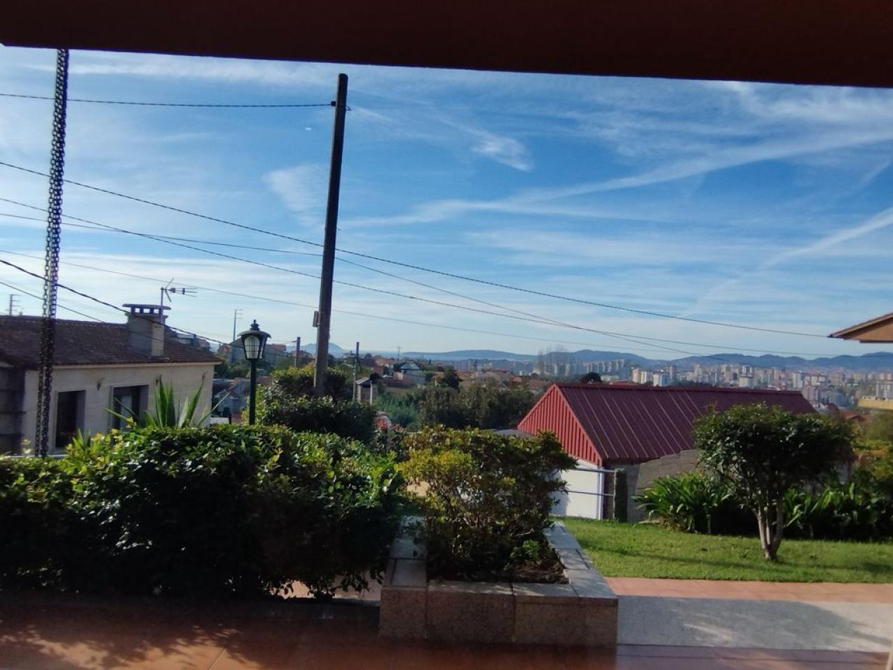 178180242149200045159_178180208148 Preciosa casa con dos ambientes independientes.