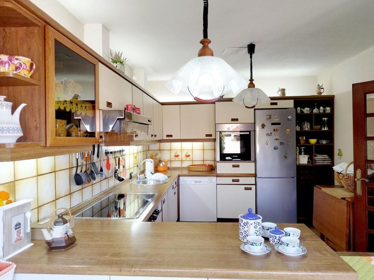 178180242346800045159_178180208195 Preciosa casa con dos ambientes independientes.