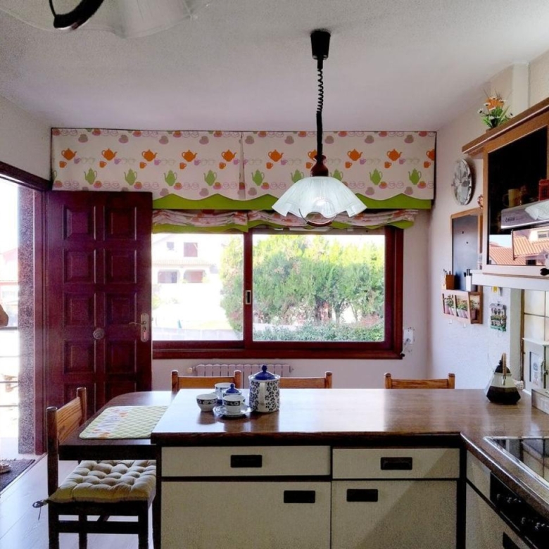 Preciosa casa con dos ambientes independientes.