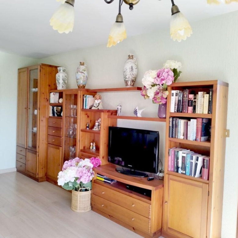 Preciosa casa con dos ambientes independientes.