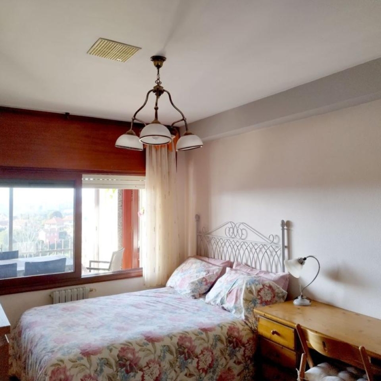 Preciosa casa con dos ambientes independientes.