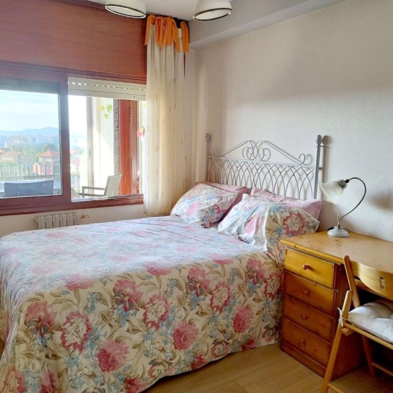 Preciosa casa con dos ambientes independientes.