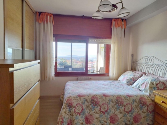 Preciosa casa con dos ambientes independientes.