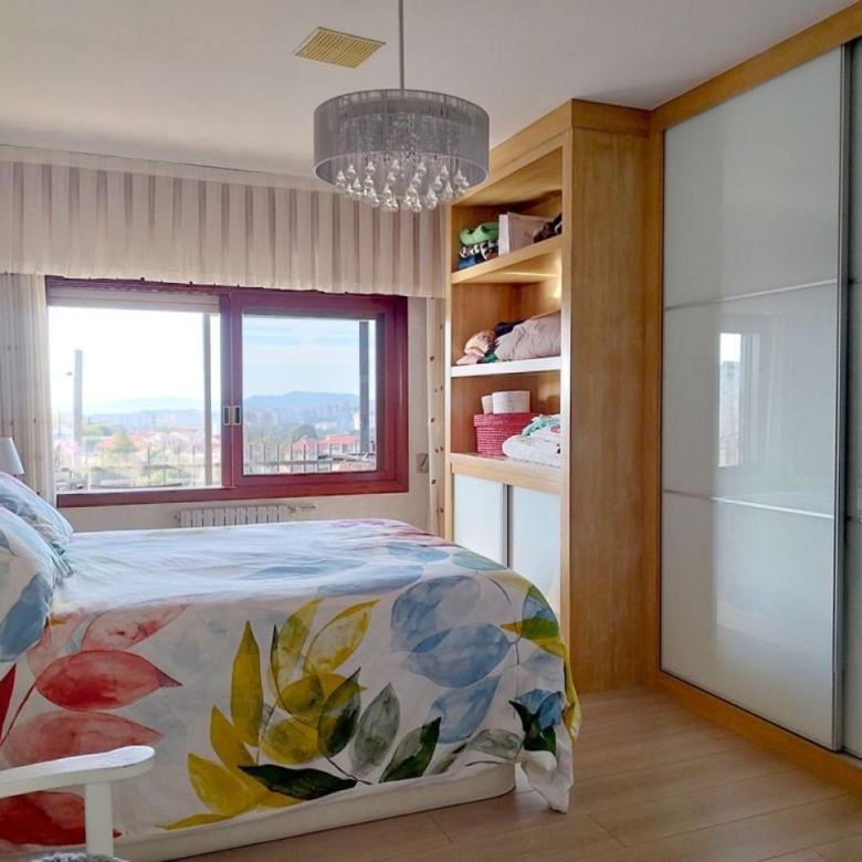 Preciosa casa con dos ambientes independientes.