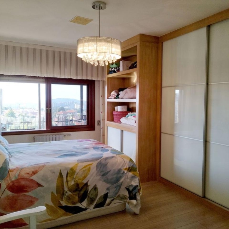 Preciosa casa con dos ambientes independientes.