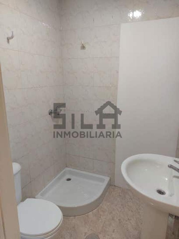 178180502781300029452_178180487111 ALQUILER LOCAL ZONA CENTRO