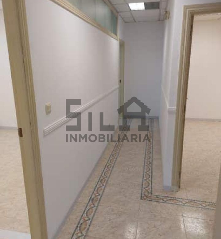 ALQUILER LOCAL ZONA CENTRO