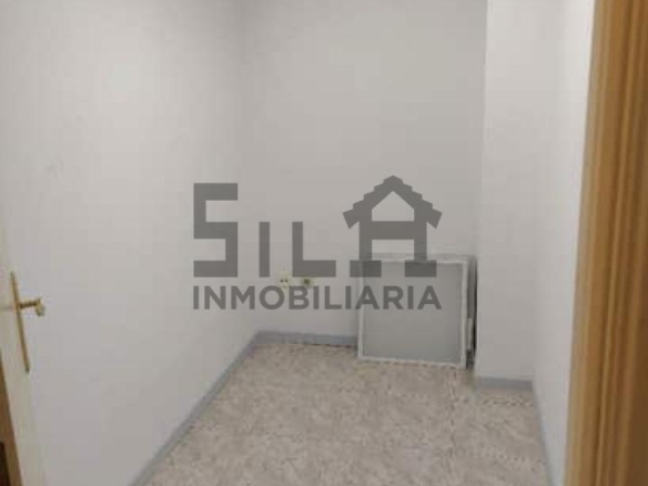 ALQUILER LOCAL ZONA CENTRO