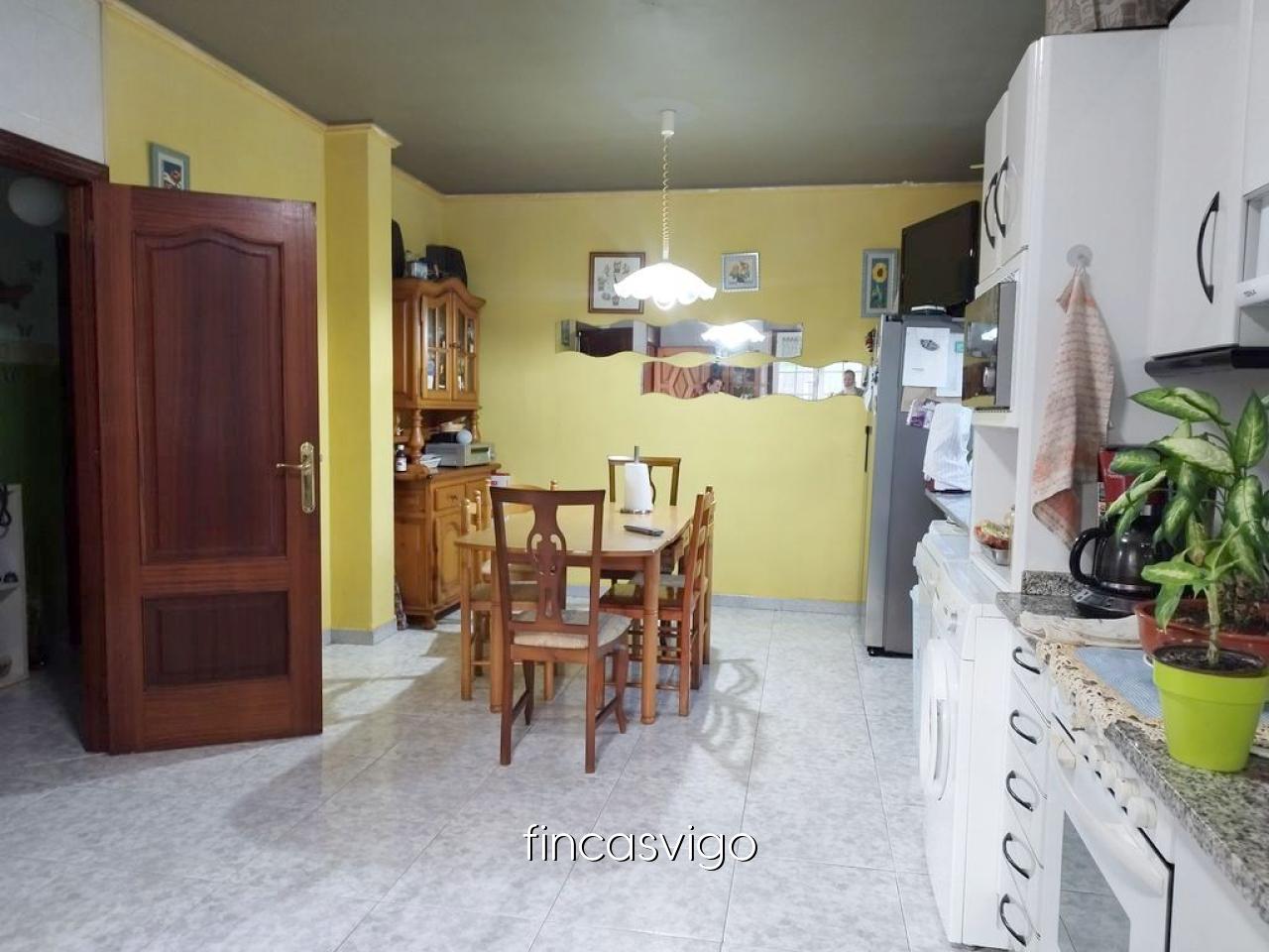 178180601932700045008_178050634024 Casa en Vigo