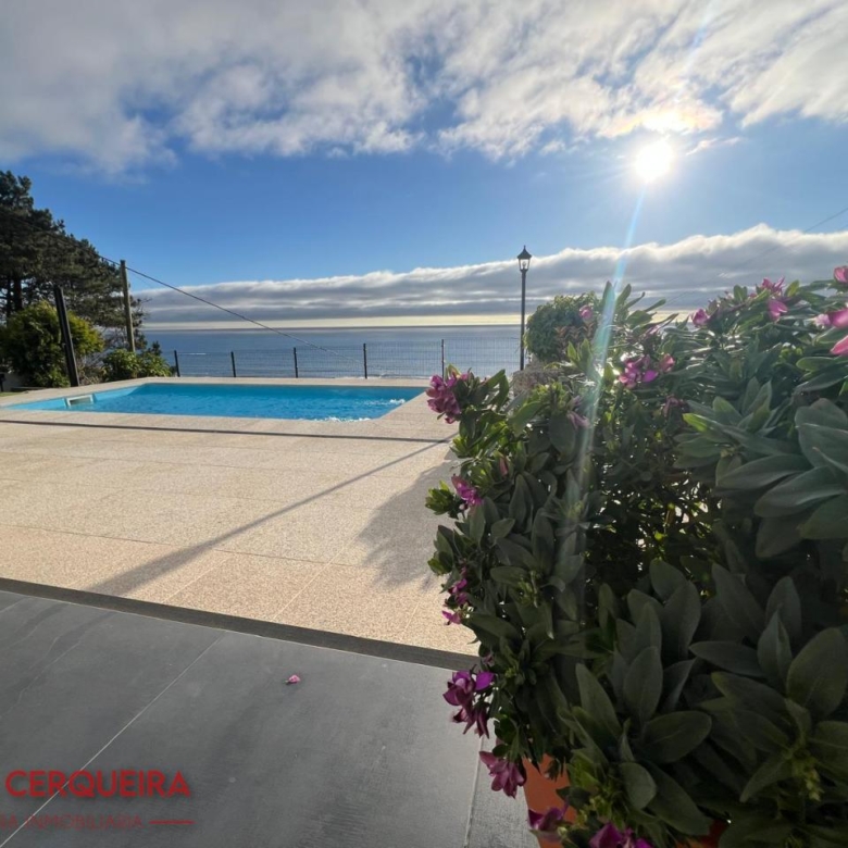 Alquiler Vacacional SOLO A PARTIR DE 1er DE MAYO HASTA el 16 DE JUNIO 2027 CASA VERAVERDE | Piscina Privada, Jardín y Vistas al Atlántico en O Rosal