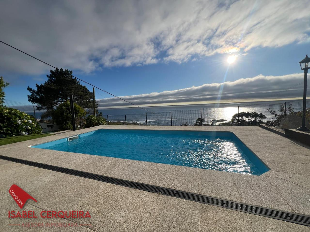 Alquiler Vacacional SOLO A PARTIR DE 1er DE MAYO HASTA el 16 DE JUNIO 2027 CASA VERAVERDE | Piscina Privada, Jardín y Vistas al Atlántico en O Rosal