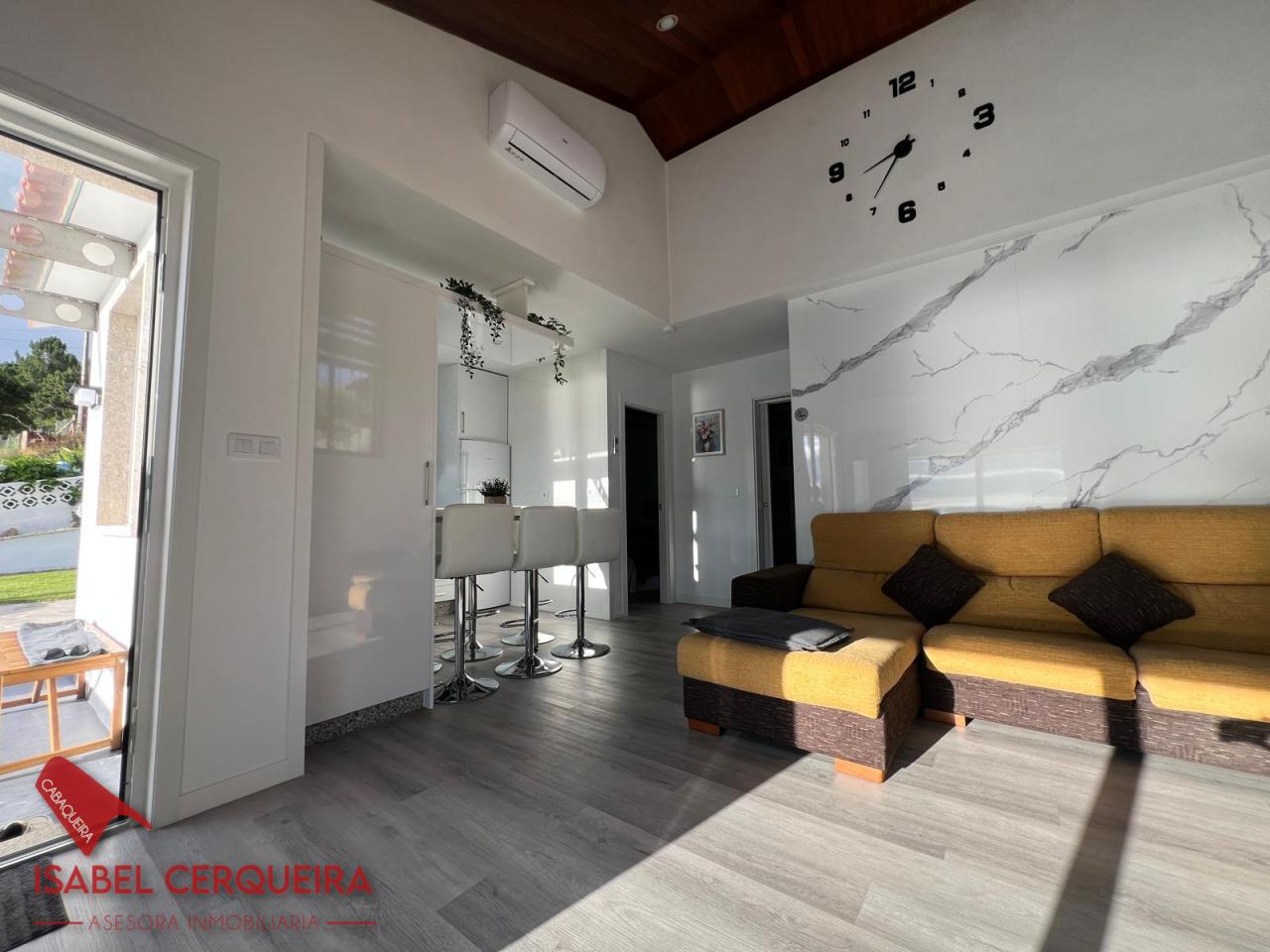 Alquiler Vacacional SOLO A PARTIR DE 1er DE MAYO HASTA el 16 DE JUNIO 2027 CASA VERAVERDE | Piscina Privada, Jardín y Vistas al Atlántico en O Rosal