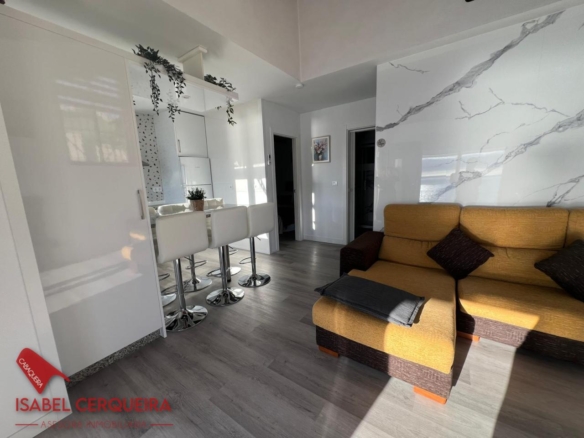 Alquiler Vacacional SOLO A PARTIR DE 1er DE MAYO HASTA el 16 DE JUNIO 2027 CASA VERAVERDE | Piscina Privada, Jardín y Vistas al Atlántico en O Rosal
