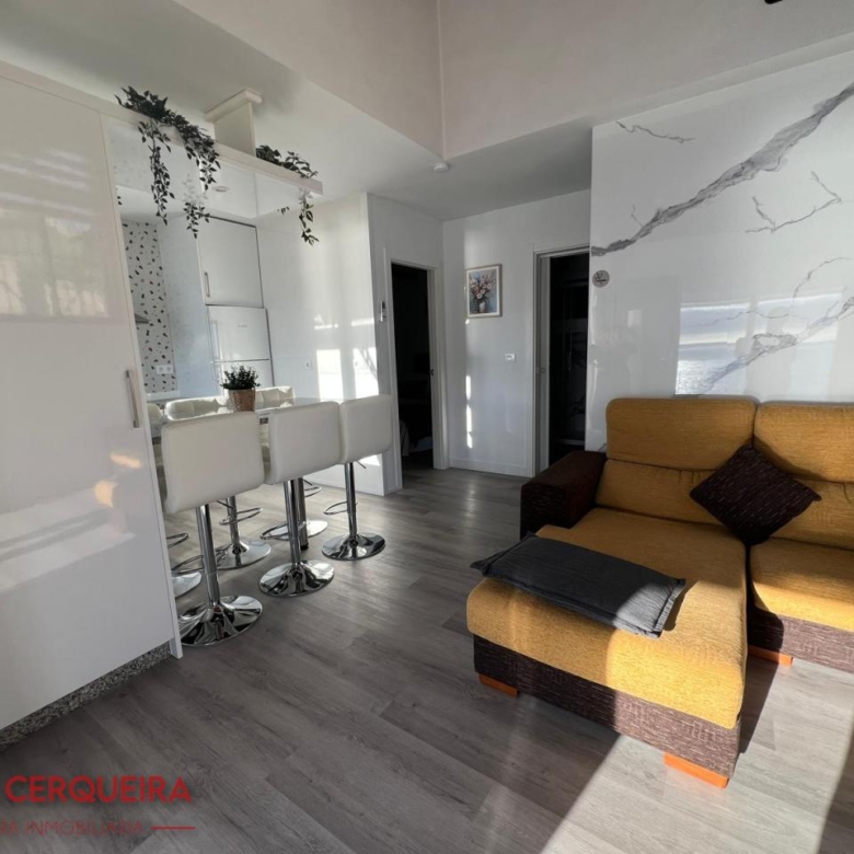 Alquiler Vacacional SOLO A PARTIR DE 1er DE MAYO HASTA el 16 DE JUNIO 2027 CASA VERAVERDE | Piscina Privada, Jardín y Vistas al Atlántico en O Rosal
