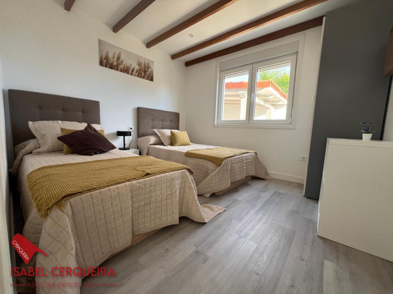 Alquiler Vacacional SOLO A PARTIR DE 1er DE MAYO HASTA el 16 DE JUNIO 2027 CASA VERAVERDE | Piscina Privada, Jardín y Vistas al Atlántico en O Rosal