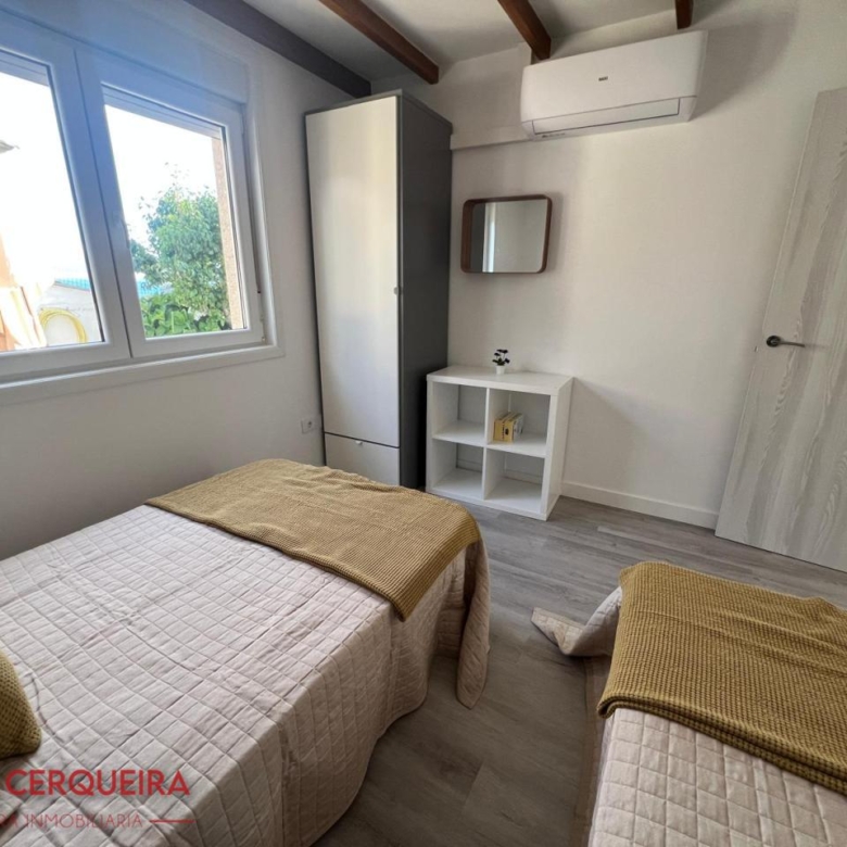 Alquiler Vacacional SOLO A PARTIR DE 1er DE MAYO HASTA el 16 DE JUNIO 2027 CASA VERAVERDE | Piscina Privada, Jardín y Vistas al Atlántico en O Rosal