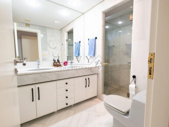 Apartamento de Lujo en Puerto Banus