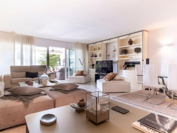 Apartamento de Lujo en Puerto Banus