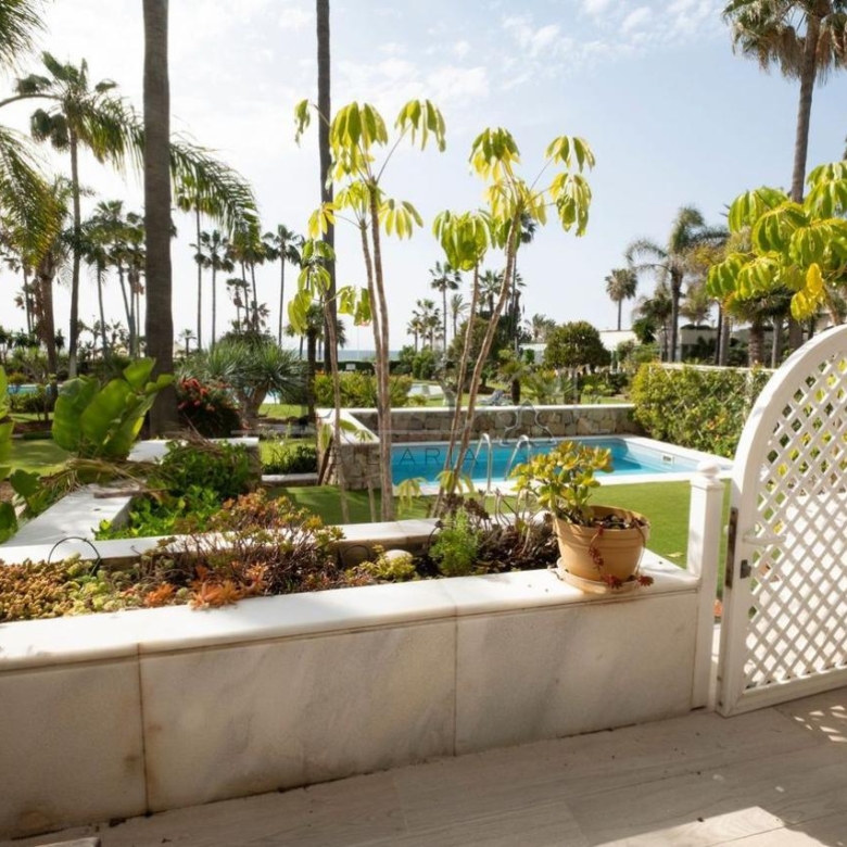 Apartamento de Lujo en Puerto Banus
