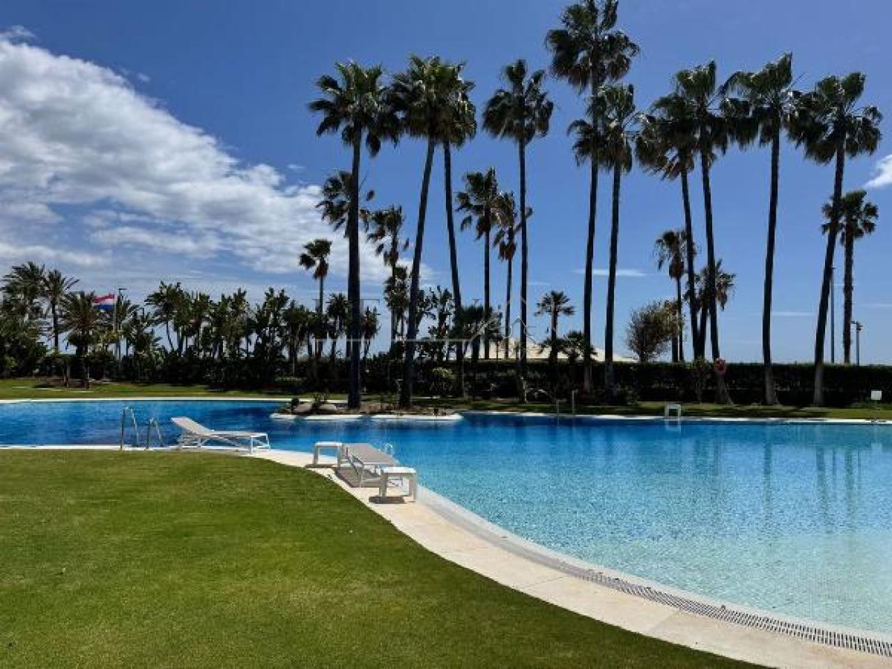 178212439128100165348_175585574199 Apartamento de Lujo en Puerto Banus