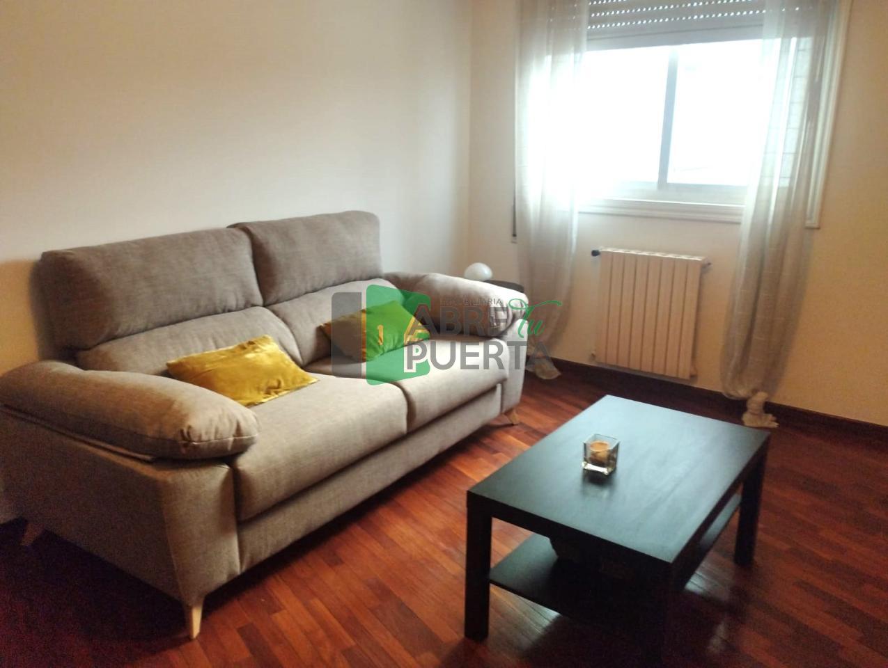 178214331050400159793_173584286427 APARTAMENTO AMPLIO EN EL CENTRO