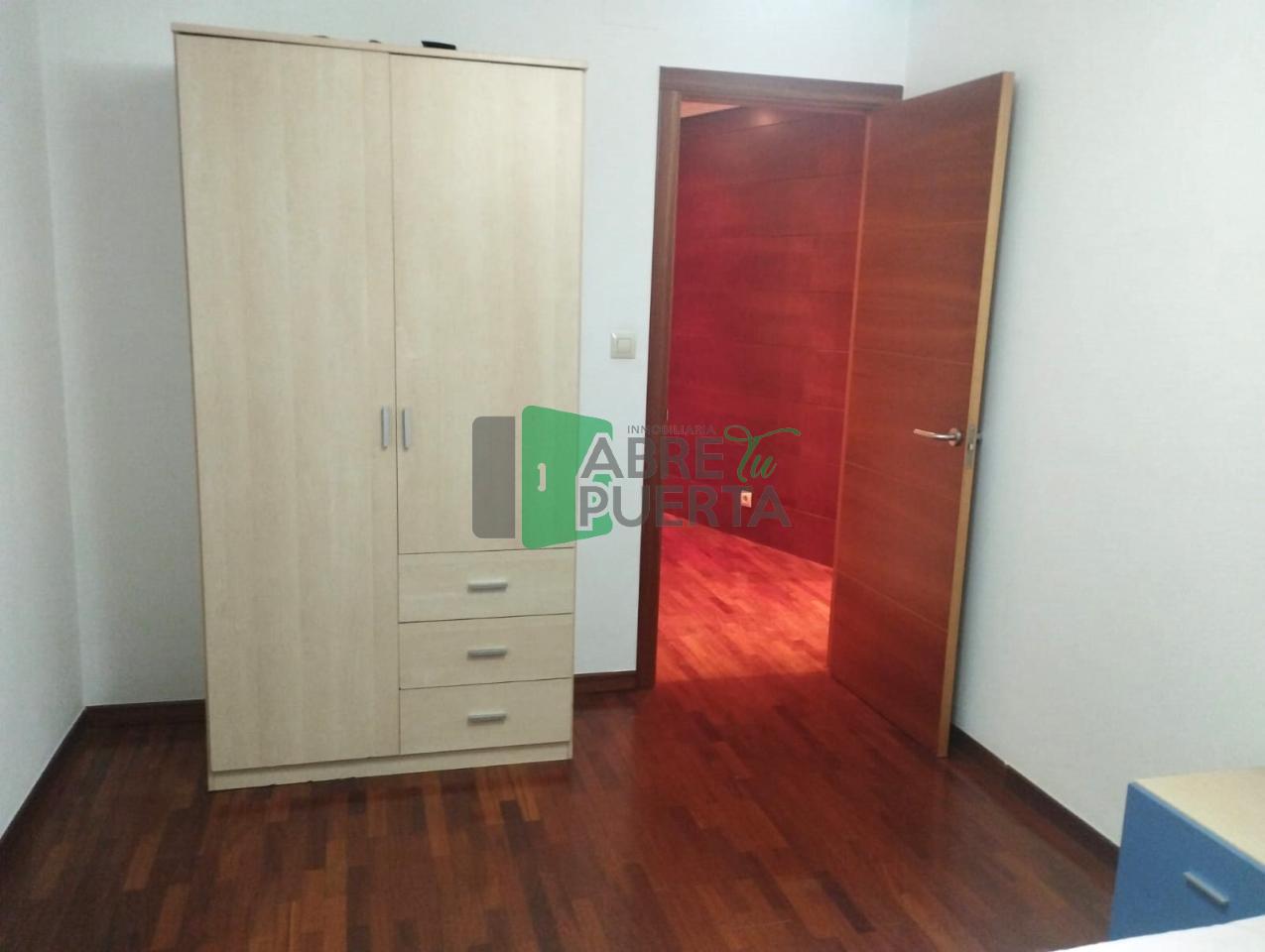 178214331272100159793_173584285862 APARTAMENTO AMPLIO EN EL CENTRO