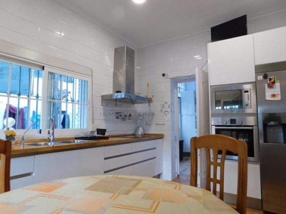 CASA EN EL ATABAL