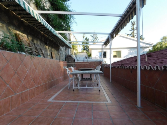 CASA EN EL ATABAL