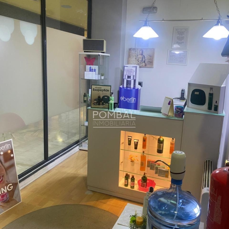 LOCAL COMERCIAL EN GALERIAS, IDEAL PARA CUALQUIER EMPRENDIMIENTO