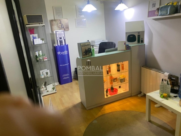 LOCAL COMERCIAL EN GALERIAS, IDEAL PARA CUALQUIER EMPRENDIMIENTO