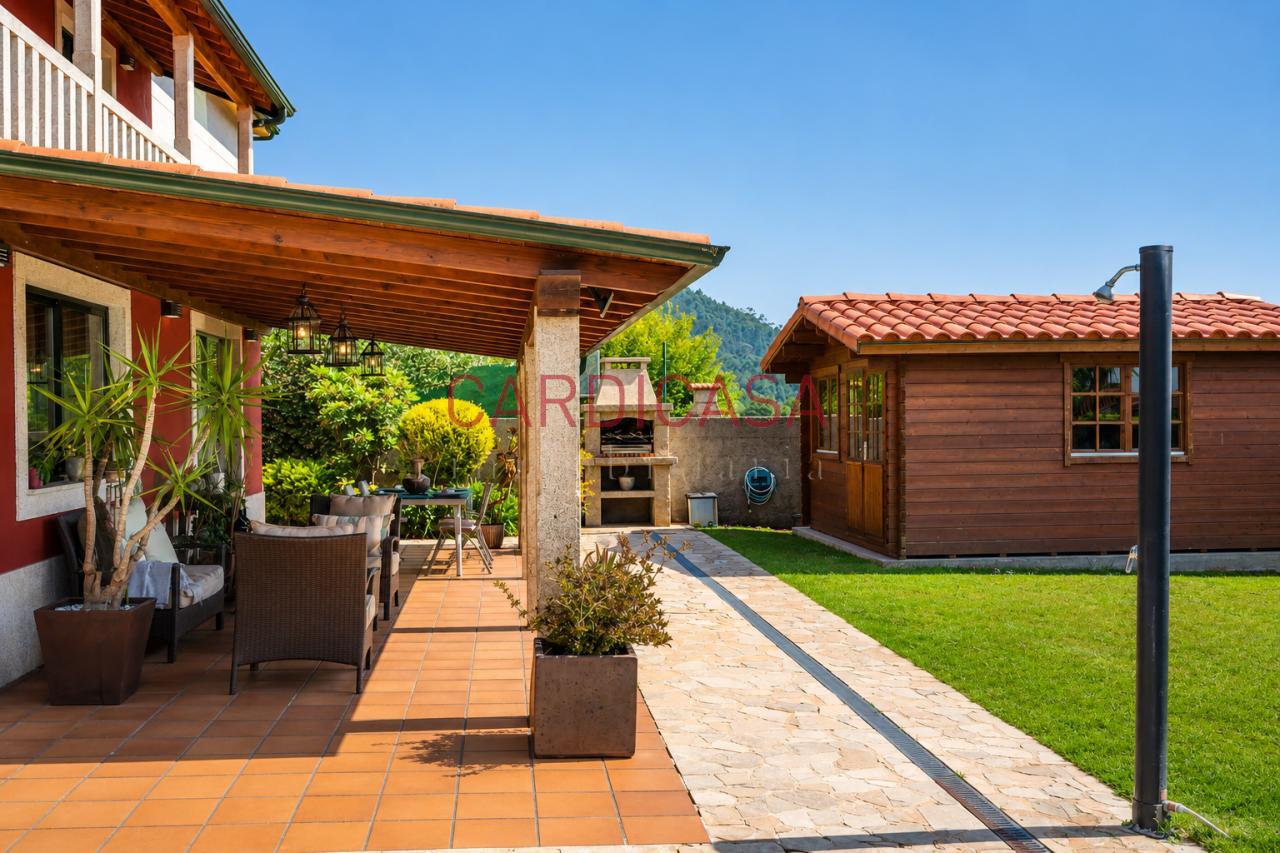 178221645254200045209_178221558139 Chalet listo para entrar a vivir en urbanización privada con piscina, zonas deportivas y amplios espacios para disfrutar