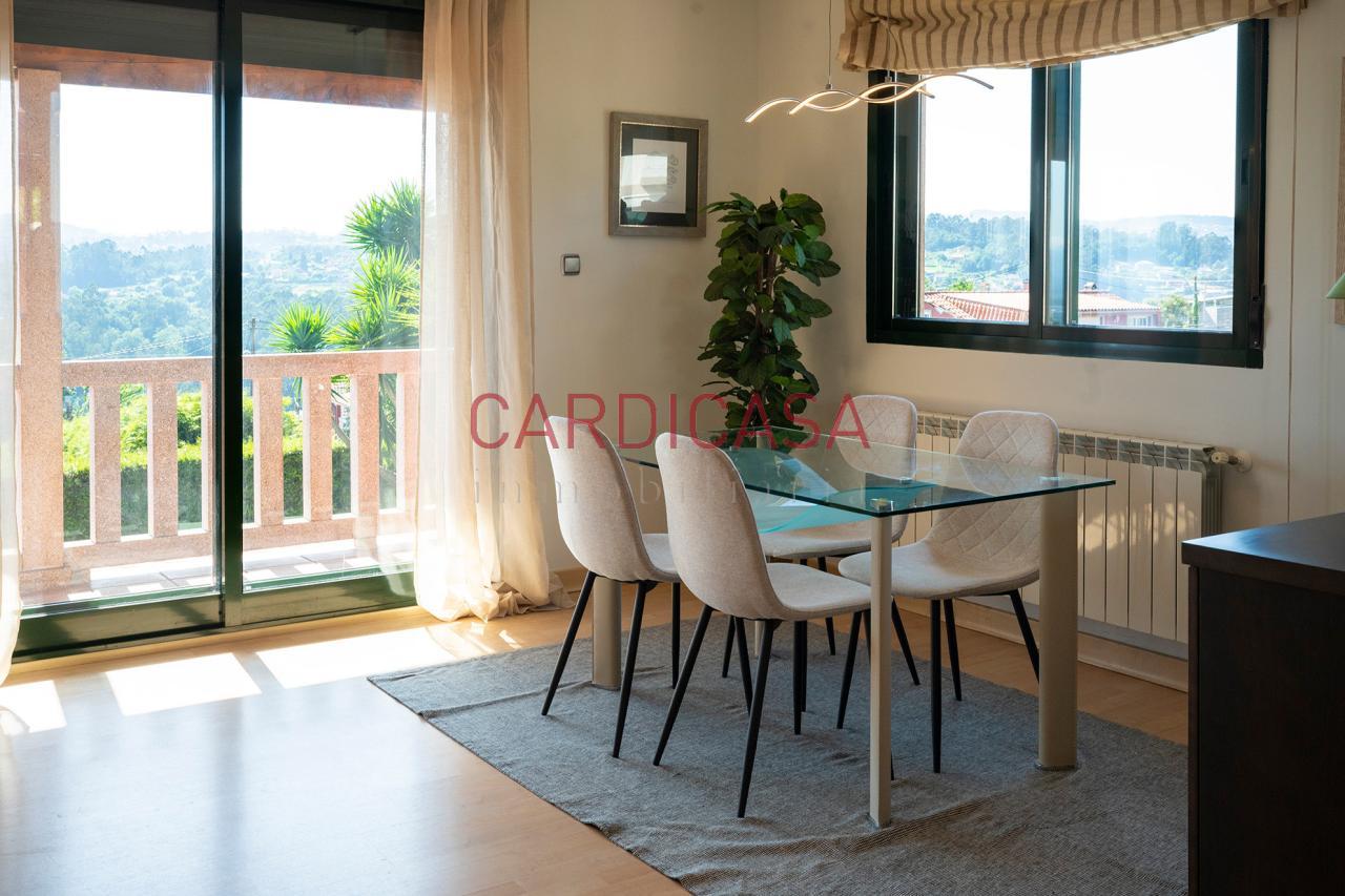 178221645367000045209_178220616440 Chalet listo para entrar a vivir en urbanización privada con piscina, zonas deportivas y amplios espacios para disfrutar