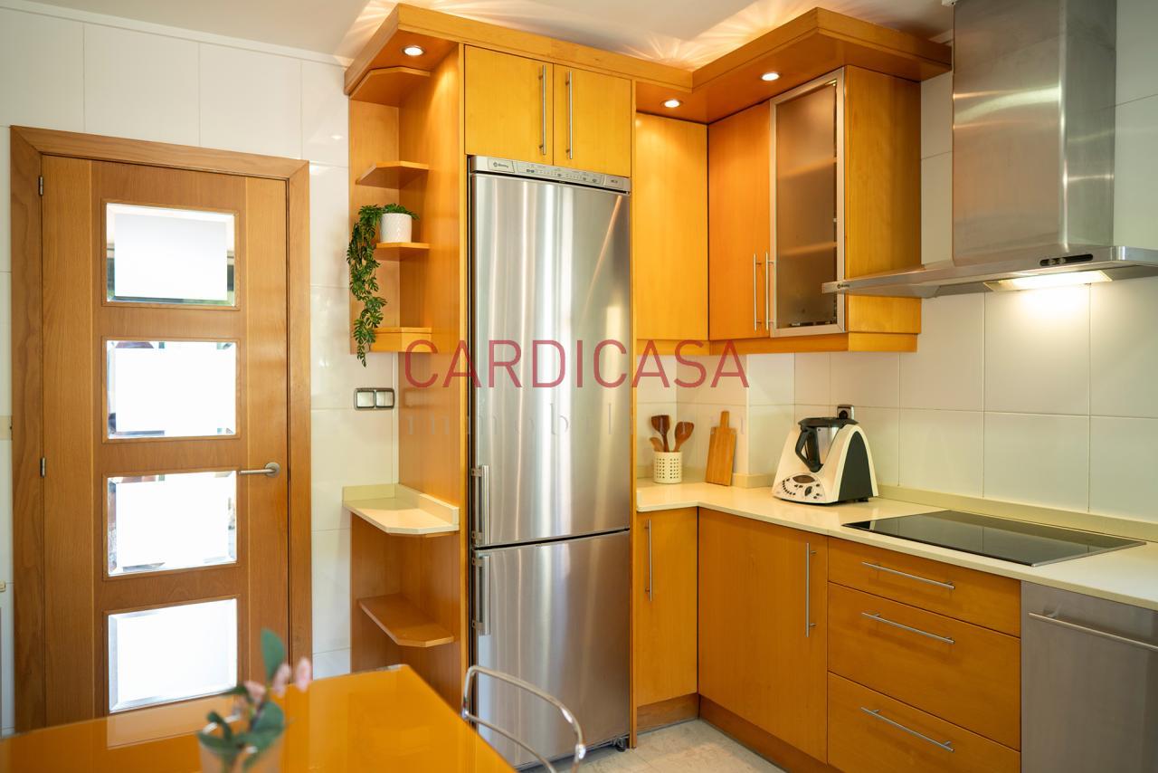 178221645712900045209_178220612803 Chalet listo para entrar a vivir en urbanización privada con piscina, zonas deportivas y amplios espacios para disfrutar