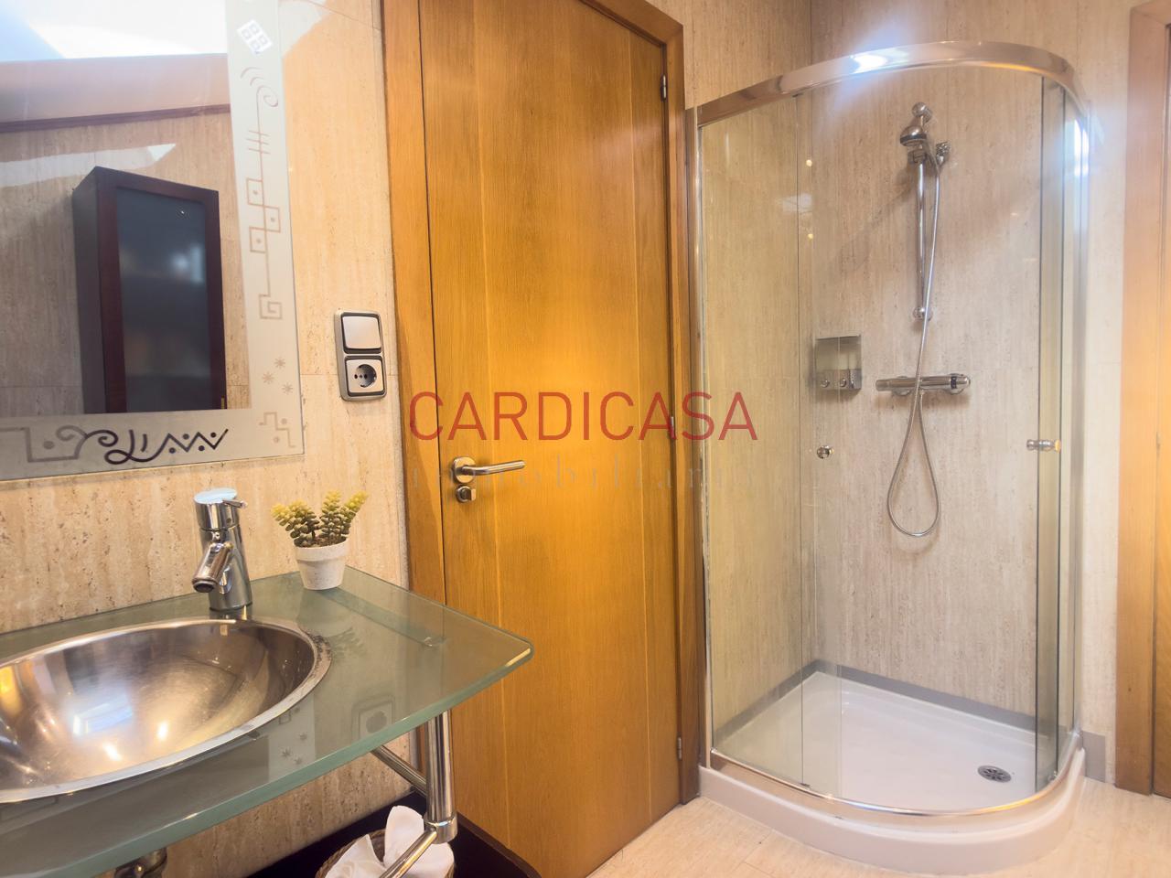 178221646510500045209_178220612654 Chalet listo para entrar a vivir en urbanización privada con piscina, zonas deportivas y amplios espacios para disfrutar