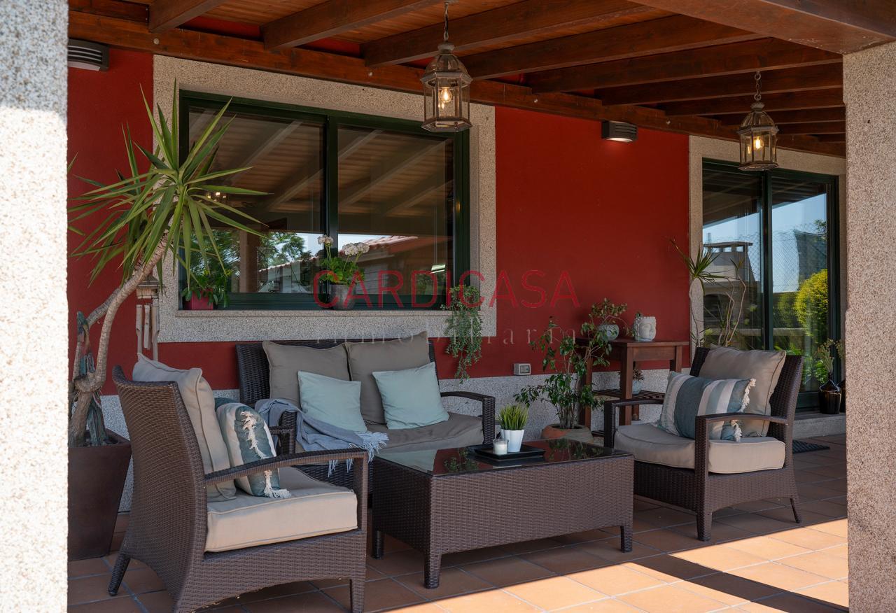 178221650260200045209_178220611325 Chalet listo para entrar a vivir en urbanización privada con piscina, zonas deportivas y amplios espacios para disfrutar