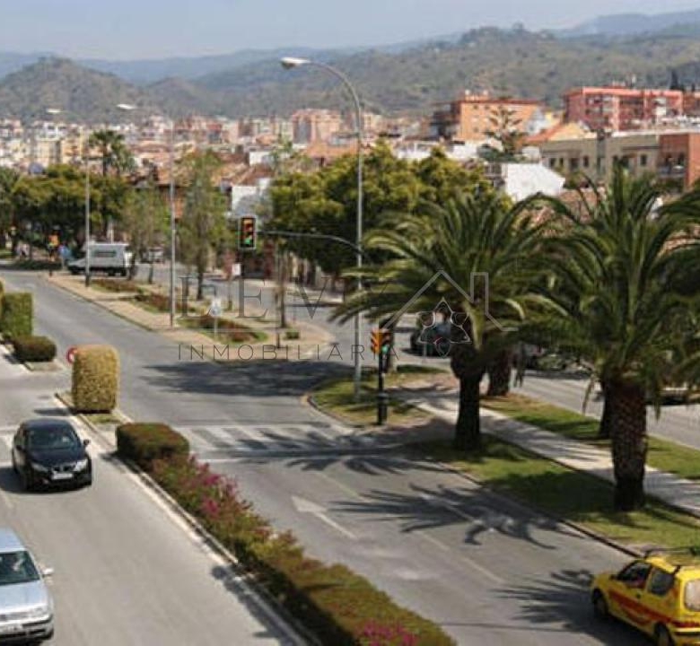 OPORTUNIDAD PLANTA BAJA CIUDAD JARDIN