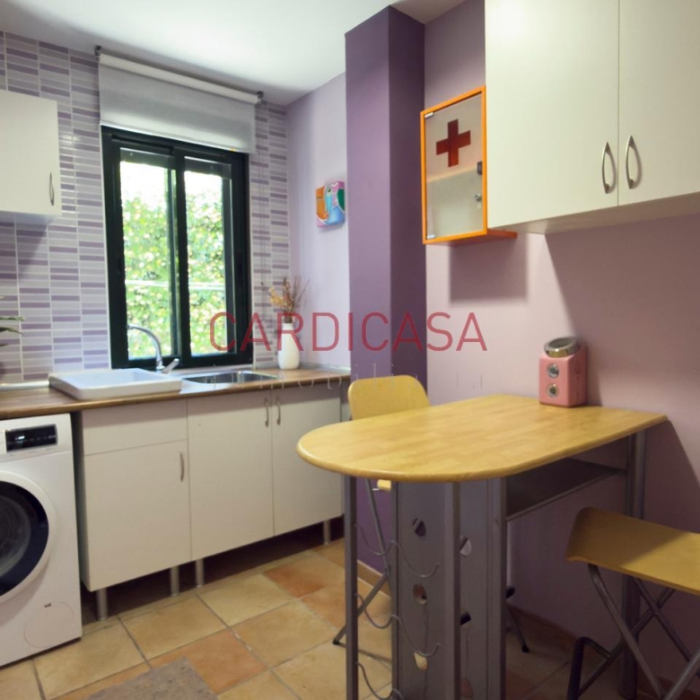 Chalet listo para entrar a vivir en urbanización privada con piscina, zonas deportivas y amplios espacios para disfrutar