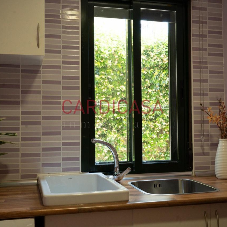 Chalet listo para entrar a vivir en urbanización privada con piscina, zonas deportivas y amplios espacios para disfrutar
